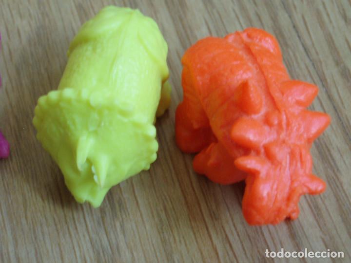 Figuras de goma y PVC: FIGURAS DUNKIN, DINOSAURIOS Y OTRAS - Foto 2