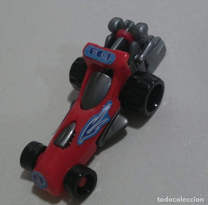 Kinder &Uuml;berraschung: coche kinder carreras formula 1 sprinty vehiculo