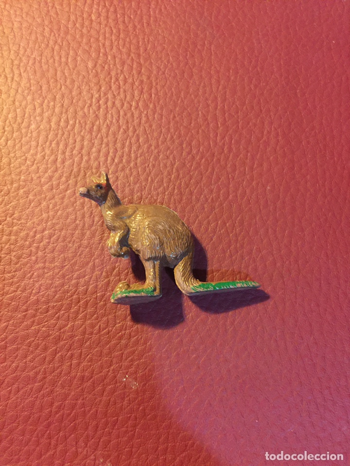 Figuras de goma y PVC: Canguro goma pech - Foto 2