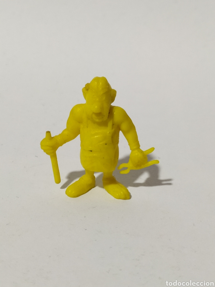 Figuras de Goma Kinder: Figura de PVC. Dunkin.Asterix.Esautomatix