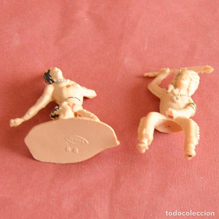 Figuras de goma y PVC: 2 INDIOS - REAMSA - DESPINTADOS - Foto 2