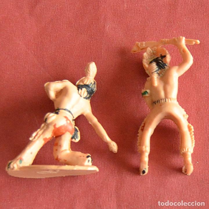 Figuras de goma y PVC: 2 INDIOS - REAMSA - DESPINTADOS - Foto 3