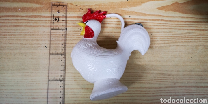 Figuras de goma y PVC: Gallo de plastico a estrenar - Foto 3