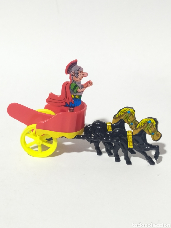Figurines en Caoutchouc et PVC: Figura PVC. Kinder. K01 n&deg;44.Carro Romano. A&ntilde;o 2001.