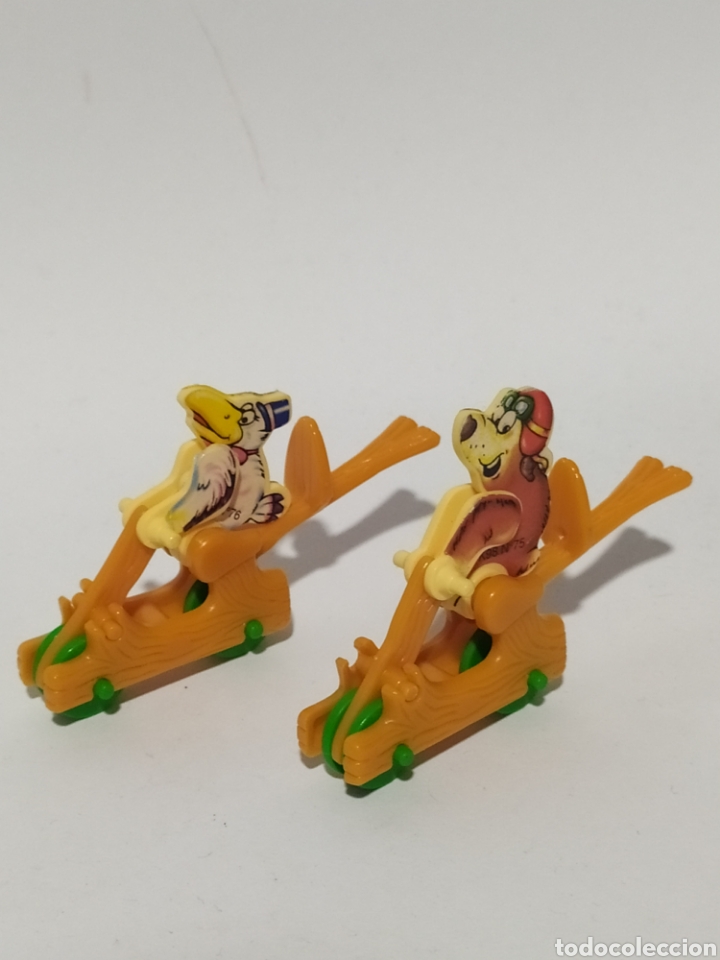 Kinder &Uuml;berraschung: Figura PVC. Kinder . K98. N&deg;75 y 76.Perro y p&aacute;jaro. Coleccion completa.a&ntilde;o 1998.