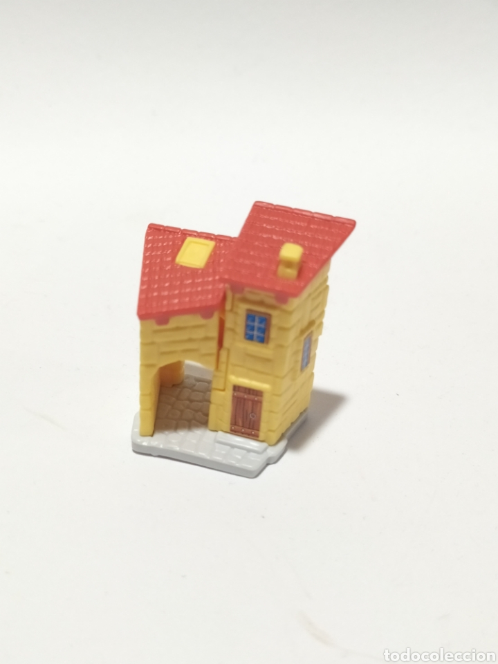 Kinder Figures: Figura PVC. Kinder.K99.N&deg;29.Casas. A&ntilde;o 1999.
