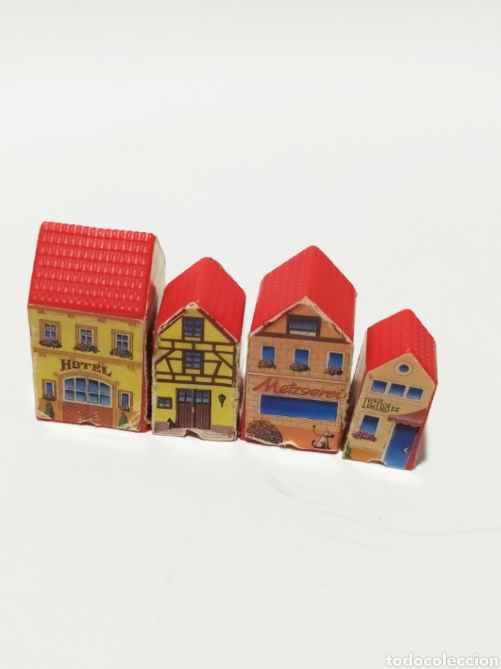 Kinder &Uuml;berraschung: Figuras PVC. Kinder. Casas.