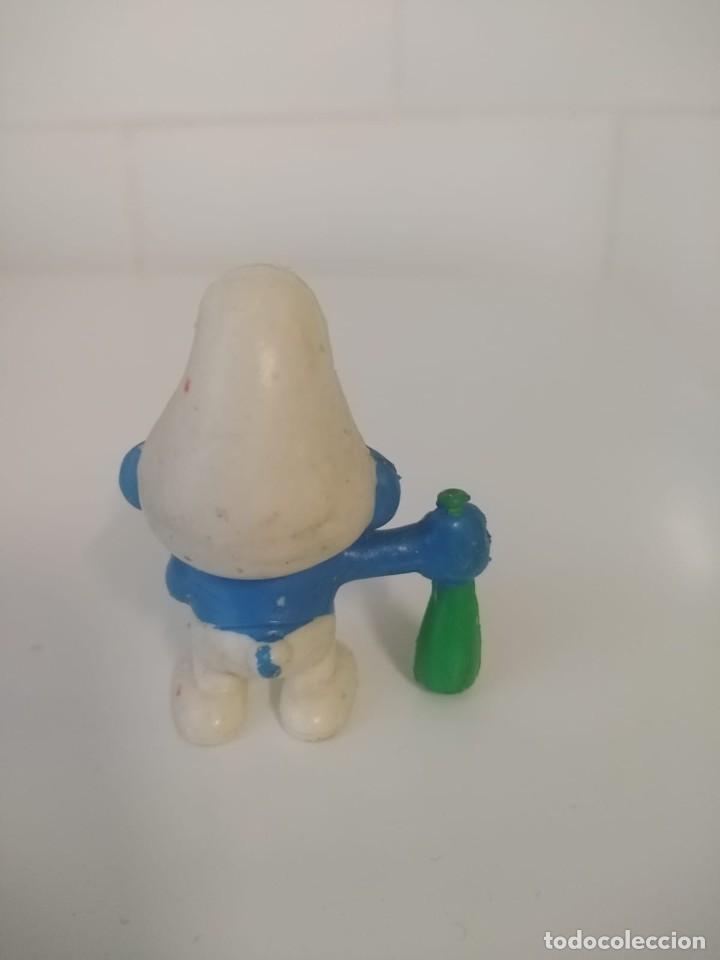 Figuras de goma y PVC: Figura pvc PITUFO BORRACHO CON BOTELLA - Foto 2