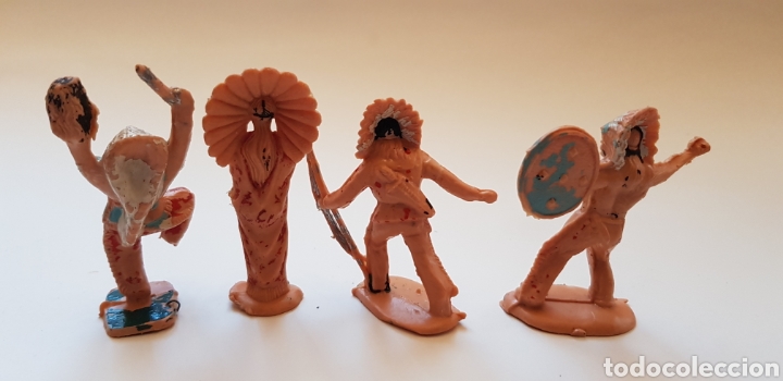 Figuras de goma y PVC: 4 indios de pl&aacute;stico de Reamsa - Foto 2