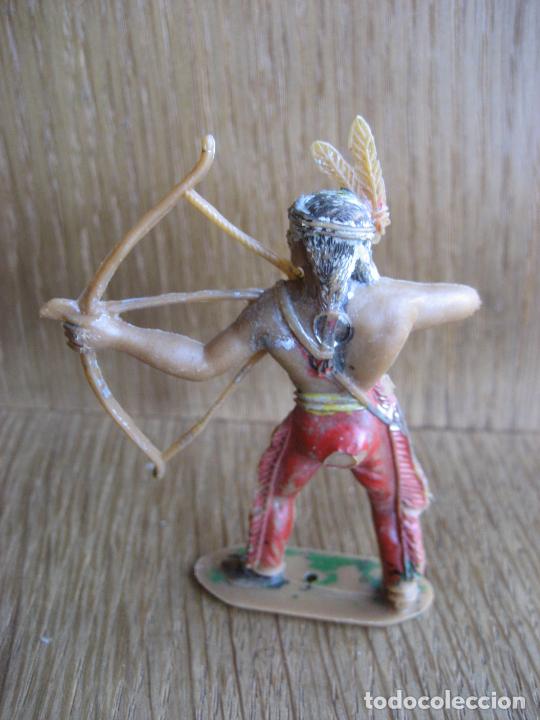 Figuras de goma y PVC: Indio con arco. Comansi - Foto 2