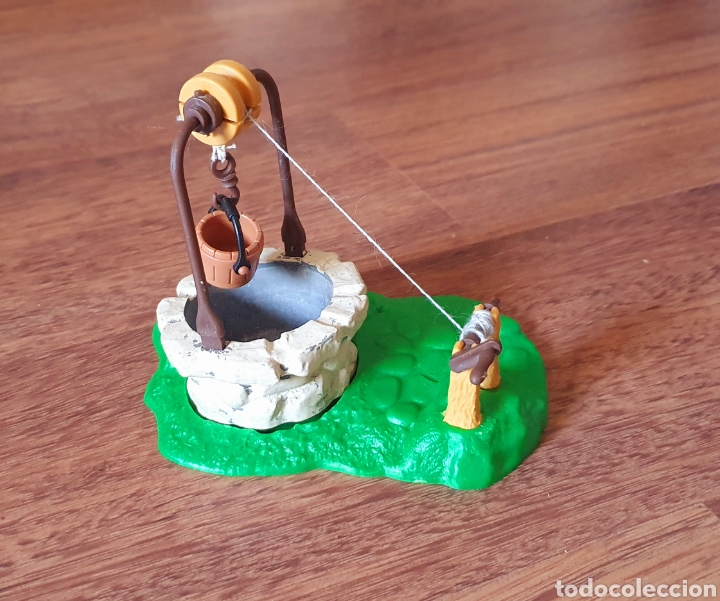 Figuras de goma y PVC: Pozo pitufos - Foto 1