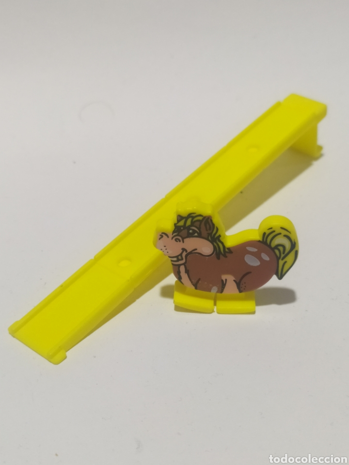 Figuras de Borracha e PVC: Figura PVC. Kinder. K99. N15.Caballo. A&ntilde;o 1999