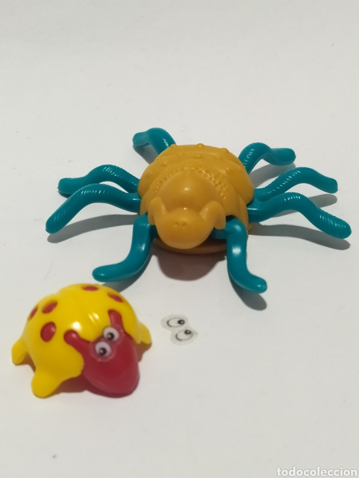 Figuras de Borracha e PVC: Figura PVC. Kinder. K02. N75.Ara&ntilde;a y mariquita. A&ntilde;o 2002