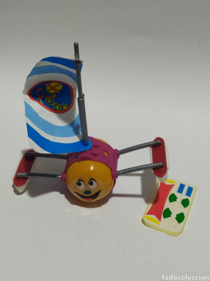 Figuras de Borracha e PVC: Figura PVC. Kinder. K00. N101.Catamaran. A&ntilde;o 2000