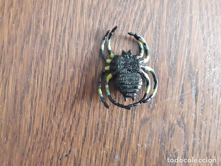 Figuras de goma y PVC: figura de pl&aacute;stico, ara&ntilde;a. - Foto 2