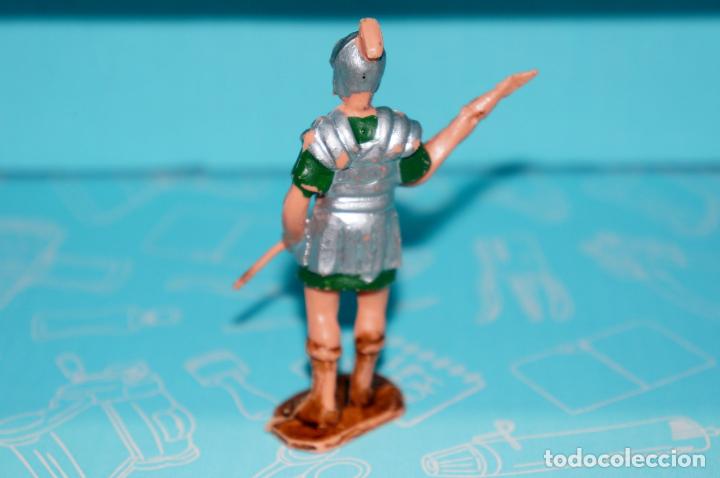 Figuras de goma y PVC: SOLADO ROMANO CREO QUE DE LA MARCA PECH - Foto 2