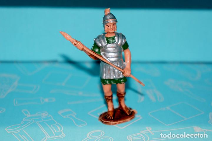 Figuras de goma y PVC: SOLADO ROMANO CREO QUE DE LA MARCA PECH - Foto 1