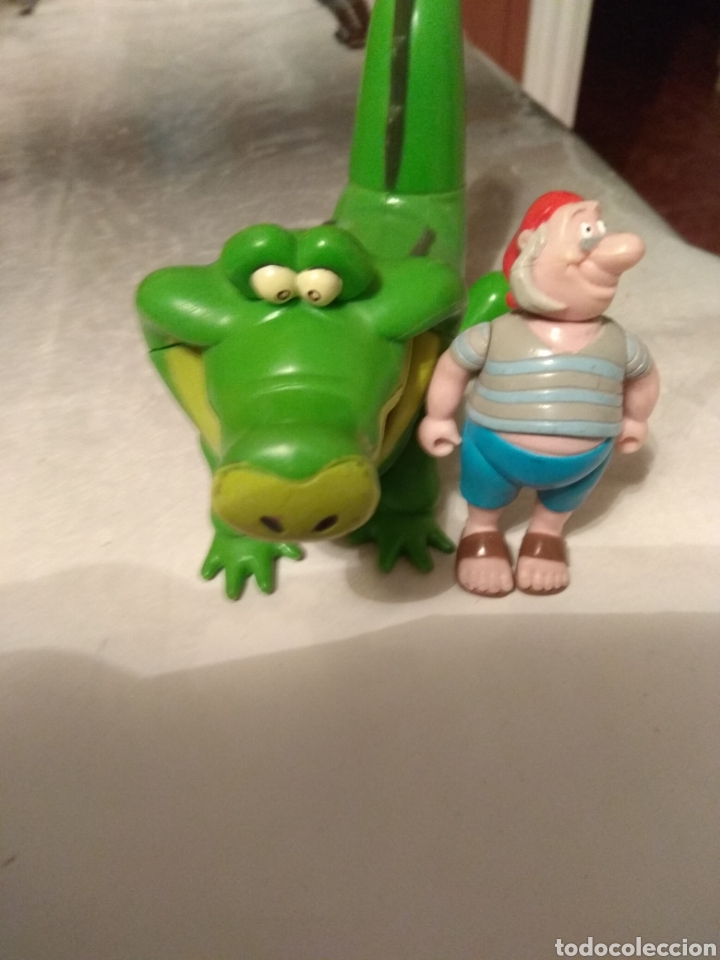 Figuras de goma y PVC: cocodrilo tic tac y sr Smith - Foto 2