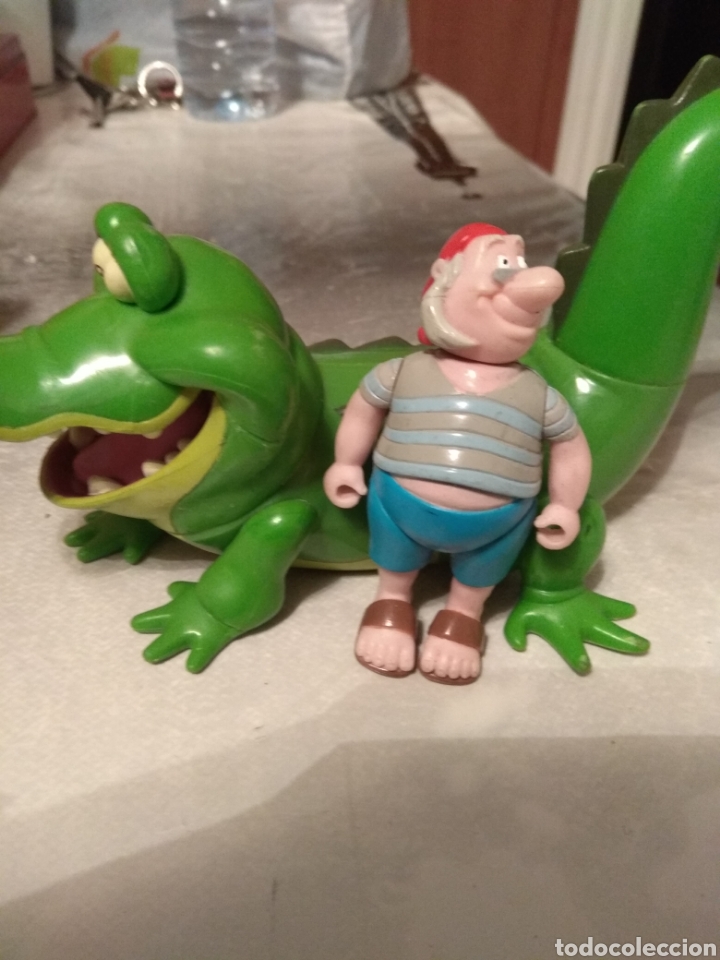 Figuras de goma y PVC: cocodrilo tic tac y sr Smith - Foto 3