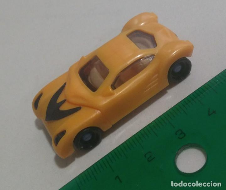 Figuras de Borracha e PVC: kinder antiguo k03 03 coche carreras car miniatura
