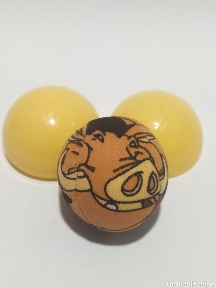 Figuras de Goma y PVC: Pelota del rey Le&oacute;n. Nestle. A&ntilde;os 90.
