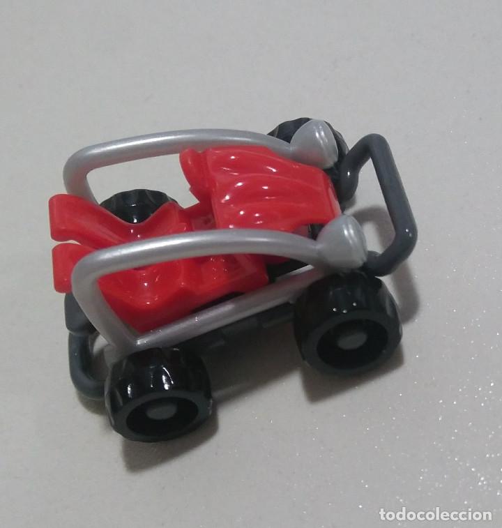 Kinder Figures: coche kinder escala miniatura vehiculo cochecito car