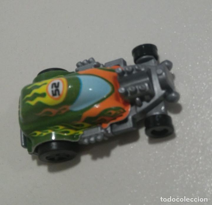 Kinder Figures: coche kinder escala miniatura vehiculo cochecito car