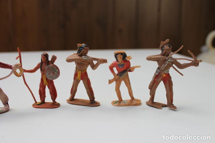 Figuras de goma y PVC: LOTE CUATRO INDIOS Y DOS VAQUEROS COMANSI, JECSAN - Foto 3