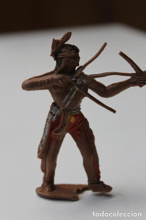 Figuras de goma y PVC: LOTE CUATRO INDIOS Y DOS VAQUEROS COMANSI, JECSAN - Foto 4