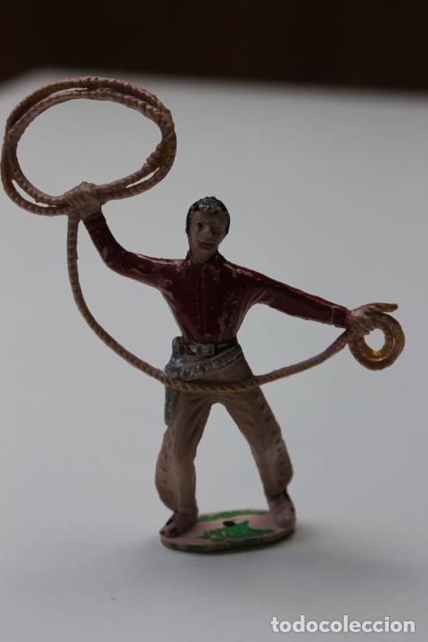 Figuras de goma y PVC: LOTE CUATRO INDIOS Y DOS VAQUEROS COMANSI, JECSAN - Foto 11
