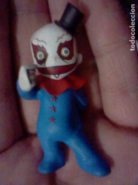 Figurines en Caoutchouc et PVC: LIVING DEAD DOLLS MEZCO FIGURA PVC PLASTICO MINIATVRA 6 CMS ALTO NI&Ntilde;O PAYASO ZOMBIE FALTA GLOBO
