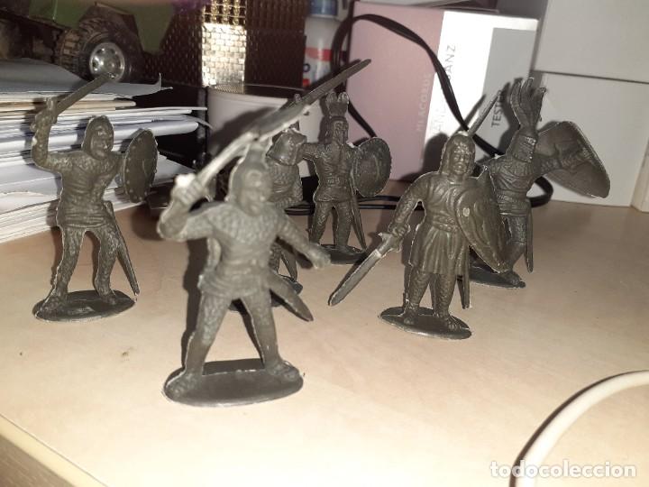 Figure di Gomma e PVC: Lote de 6 guerreros medievales PVC molde Lafredo.