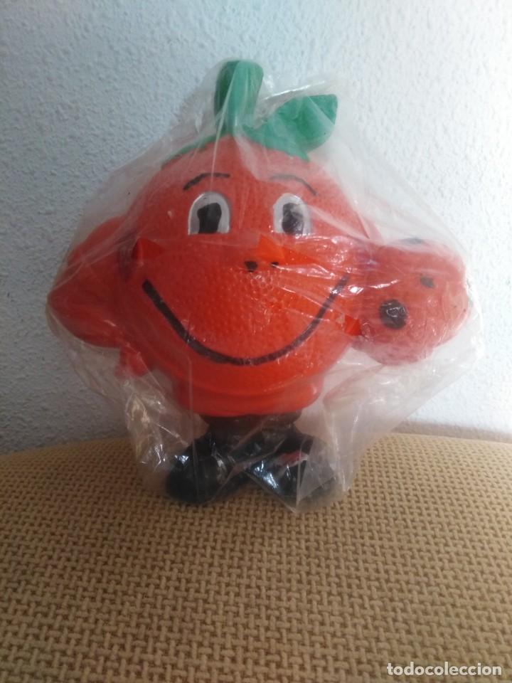 Figuras de goma y PVC: Hucha Naranjito pl&aacute;stico - Foto 1