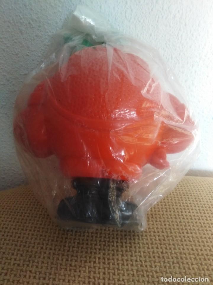 Figuras de goma y PVC: Hucha Naranjito pl&aacute;stico - Foto 2