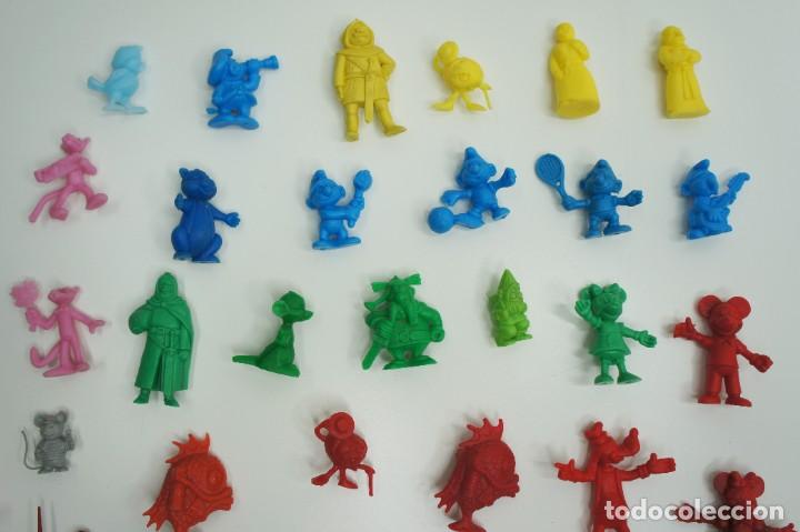Figuras de goma y PVC: LOTE DE 32 FIGURAS VARIAS DUNKIN . - Foto 4