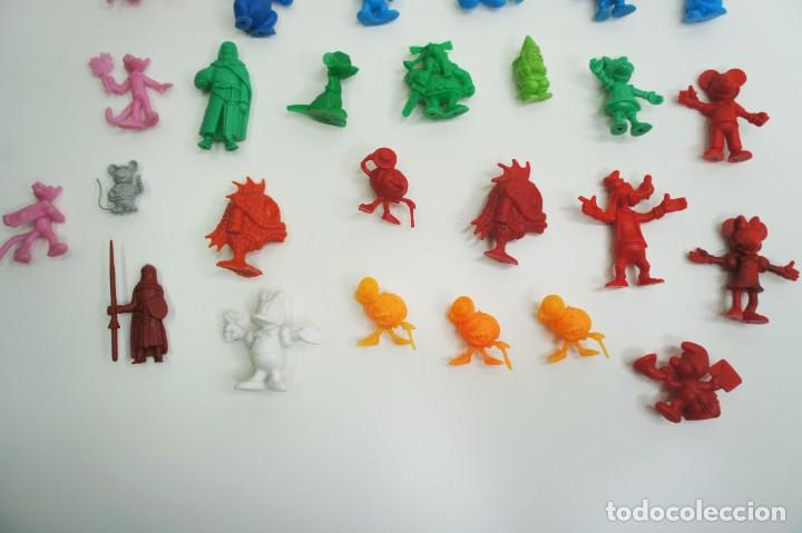 Figuras de goma y PVC: LOTE DE 32 FIGURAS VARIAS DUNKIN . - Foto 5