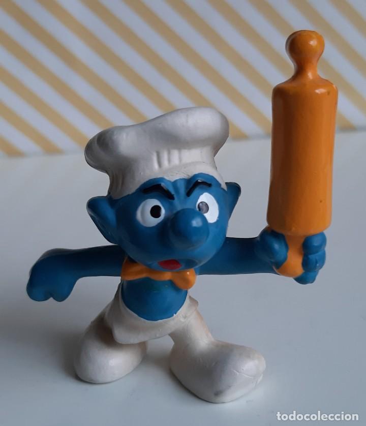 Figuras de Goma y PVC: PITUFO COCINERO CON RODILLO