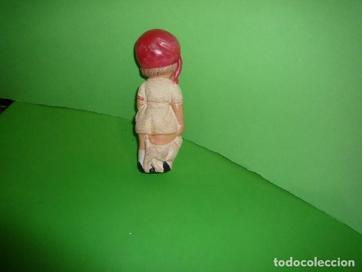 Figuras de goma y PVC: MU&Ntilde;ECA - Foto 2
