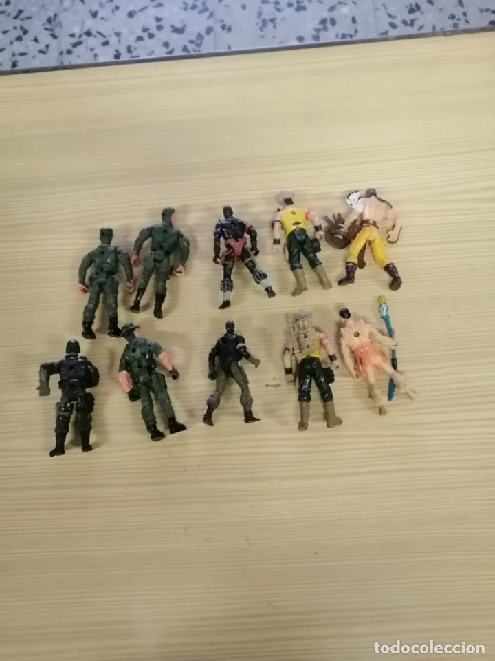 Figuras de goma y PVC: LOTE DE 29 FIGURAS MU&Ntilde;ECOS - Foto 5