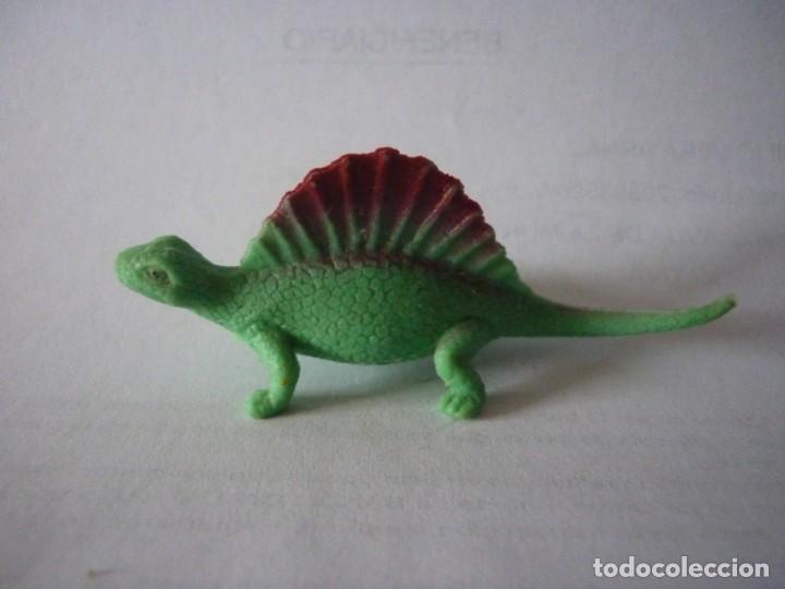Figuras de goma y PVC: Figura dinosaurio 2 cm - Foto 1