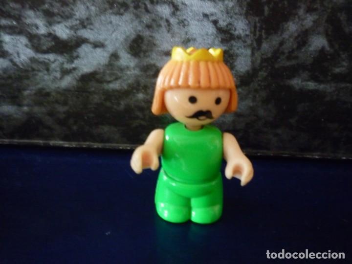 Figuras de goma y PVC: Figura de rey - 5,5 cm - Foto 1