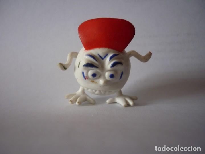 Figuras de Goma y PVC: Figura Blop, capuch&oacute;n de l&aacute;piz, promocional de &rdquo; la vaca que r&iacute;e&rdquo;