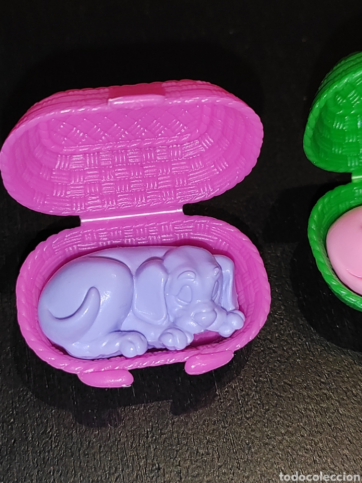 Figuras de Borracha e PVC: kINDER FERRERO 219 animales mascotas perro y gato en sus cestos 1994 - sin pegatinas en ojos