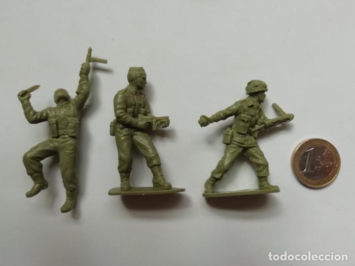 Figuras de Goma y PVC: LOTE DE FIGURAS SOLDADOS ANTIGUOS TIPO COMANSI JECSAN REAMSA LAFREDO