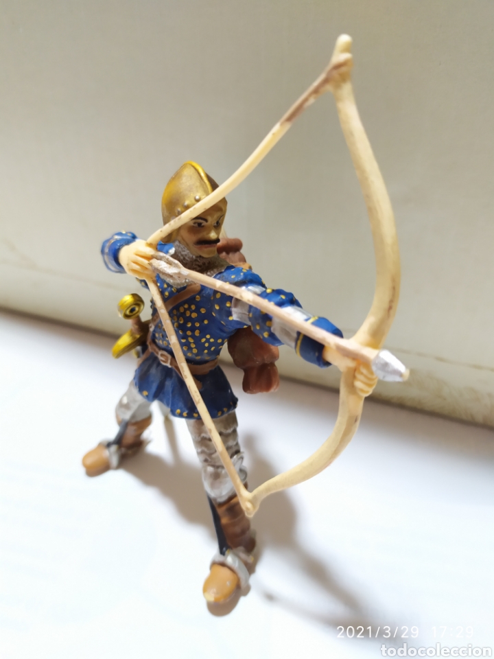 Figuras de goma y PVC: soldado medieval schleich - Foto 1