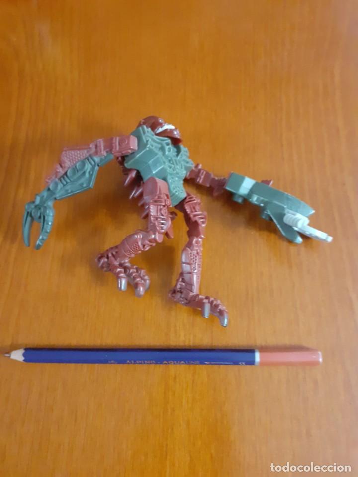 Figuras de goma y PVC: Robot articulado de pl&aacute;stico - Foto 2
