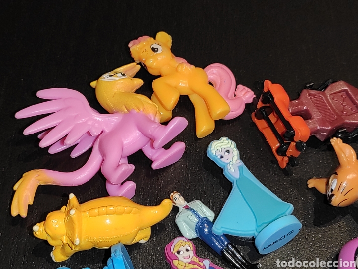 Figuras de goma Kinder: 11 figuras variadas tipo kINDER varias marcas - Foto 3