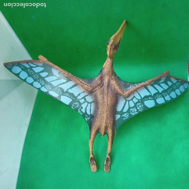 Figuras de goma y PVC: Schleich Kecalkoatl dinosaurio - Foto 1