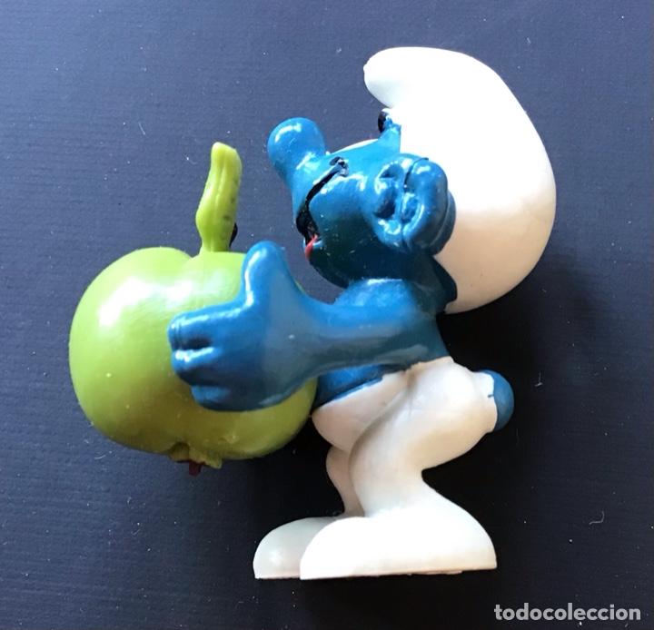 Figuras de goma y PVC: Pitufo manzana Schleich - Foto 1