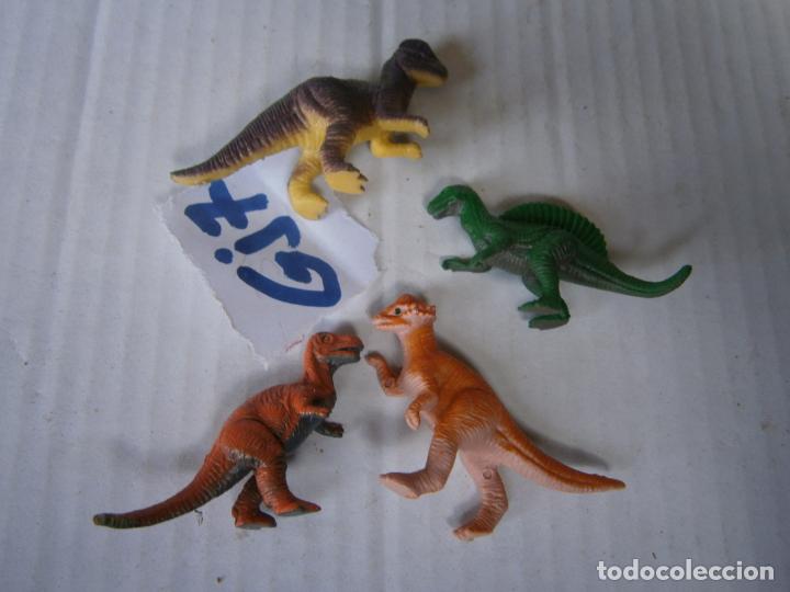 Figuras de goma y PVC: LOTE FIGURAS DINOSAURIOS - Foto 1